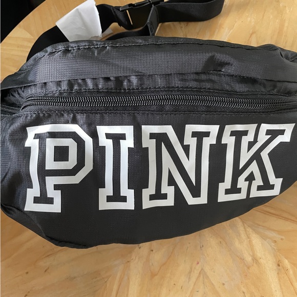 Victoria’s Secret PINK convertible backpack Fanny pack NWT - Picture 3 of 7